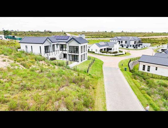 LAND FOR SALE IN KINGSWOOD GOLF ESTATE